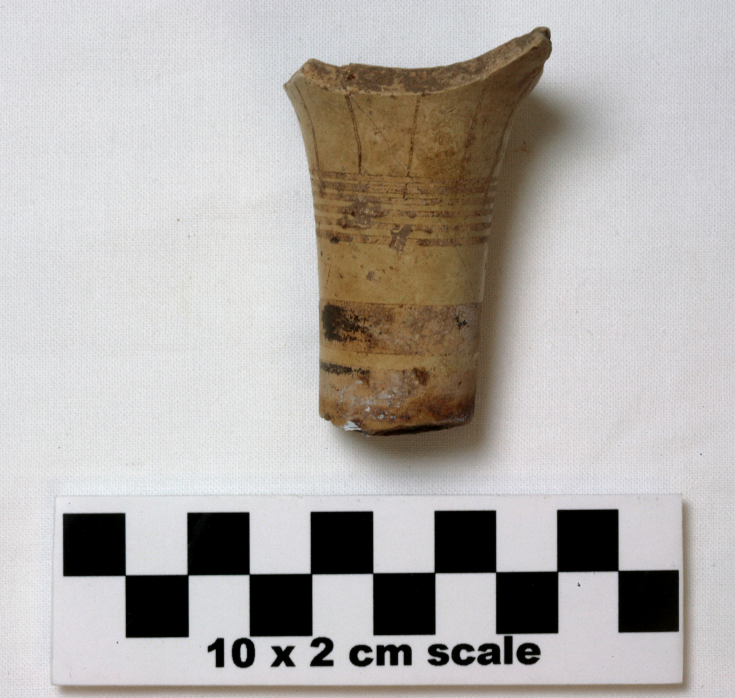 Image of item of type Pottery and color Very pale brown