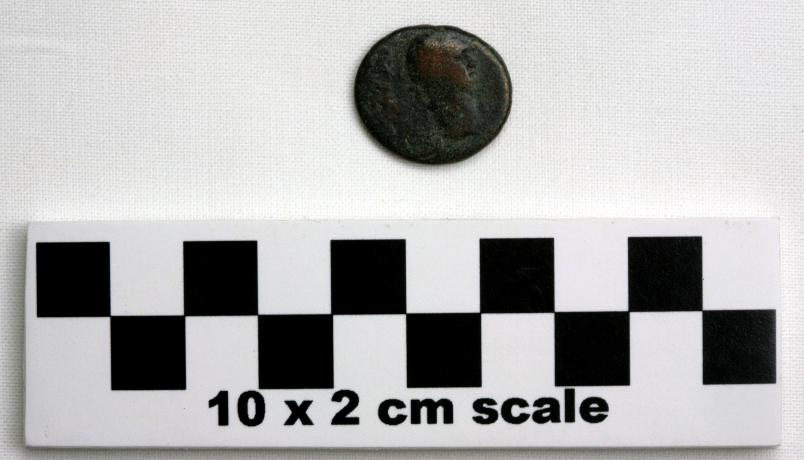 Image of item of type Coin and color dark brown, very dark greenish gray