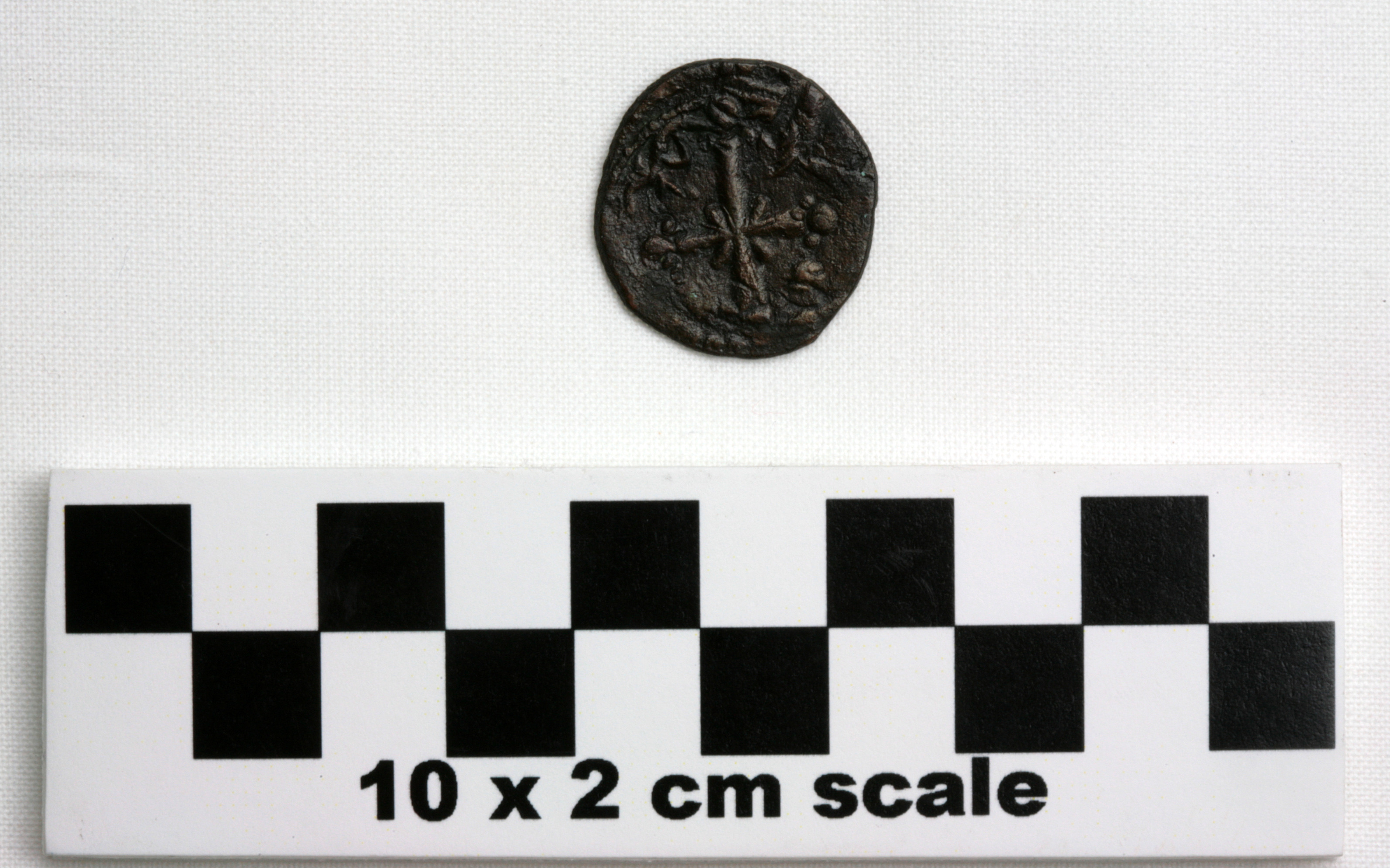 Image of item of type Coin and color very dark gray