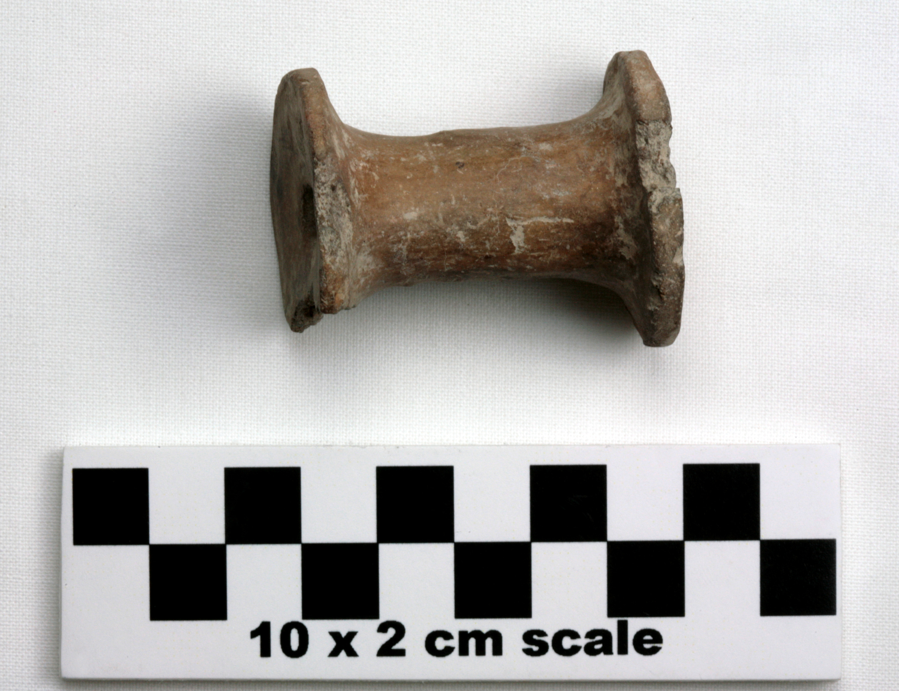 Image of item of type Pottery and color reddish Brown