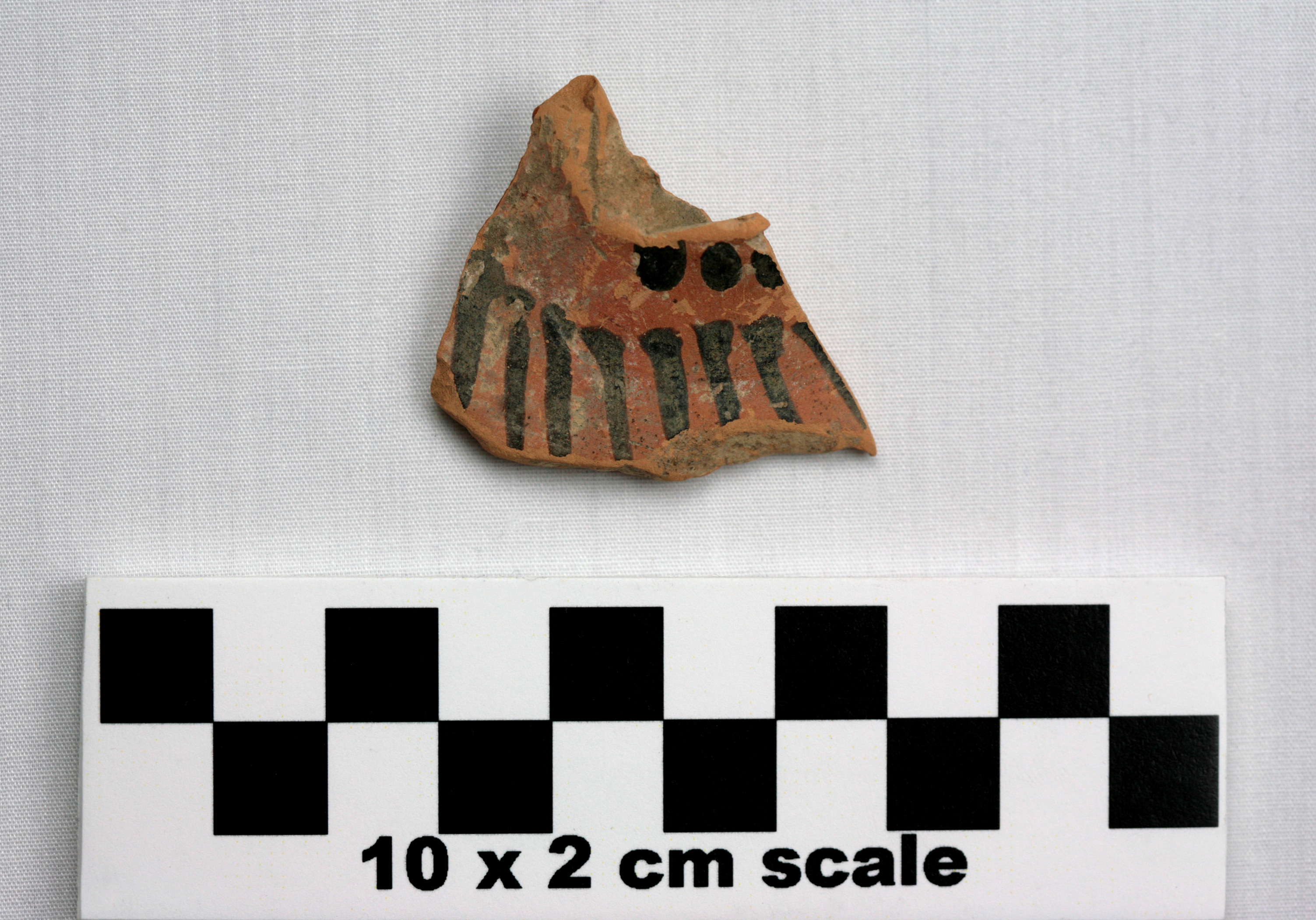 Image of item of type Pottery and color Reddish yellow