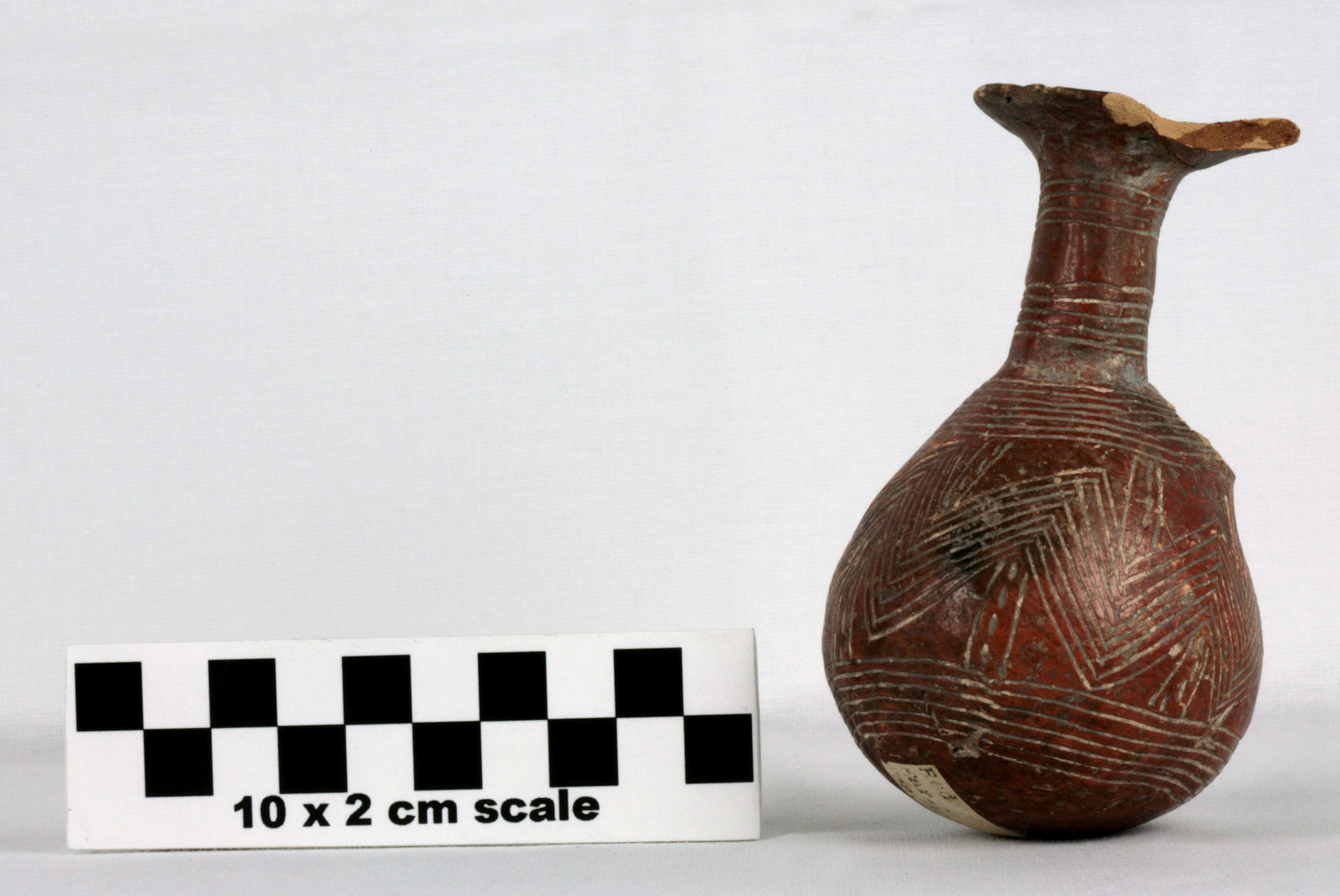 Image of item of type Pottery and color Very pale brown