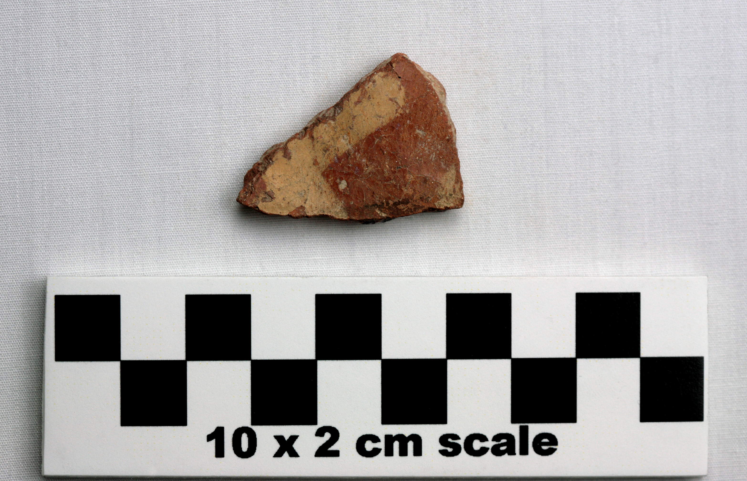 Image of item of type Pottery and color Red