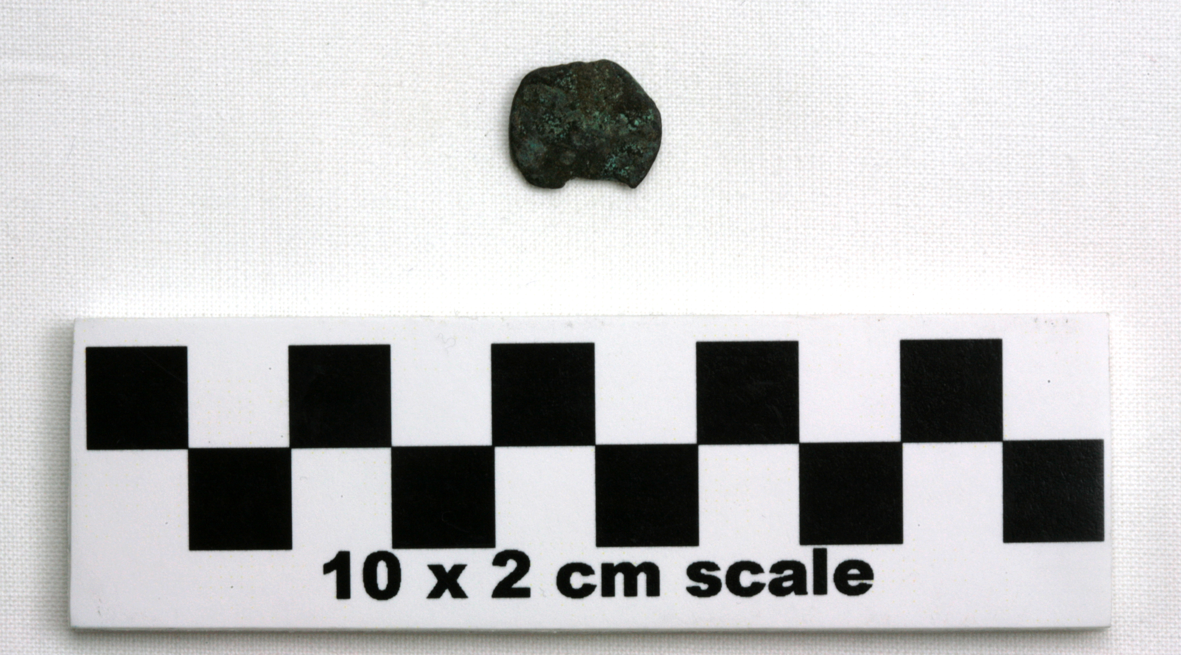 Image of item of type Coin and color black, corrosion-grayish green, red