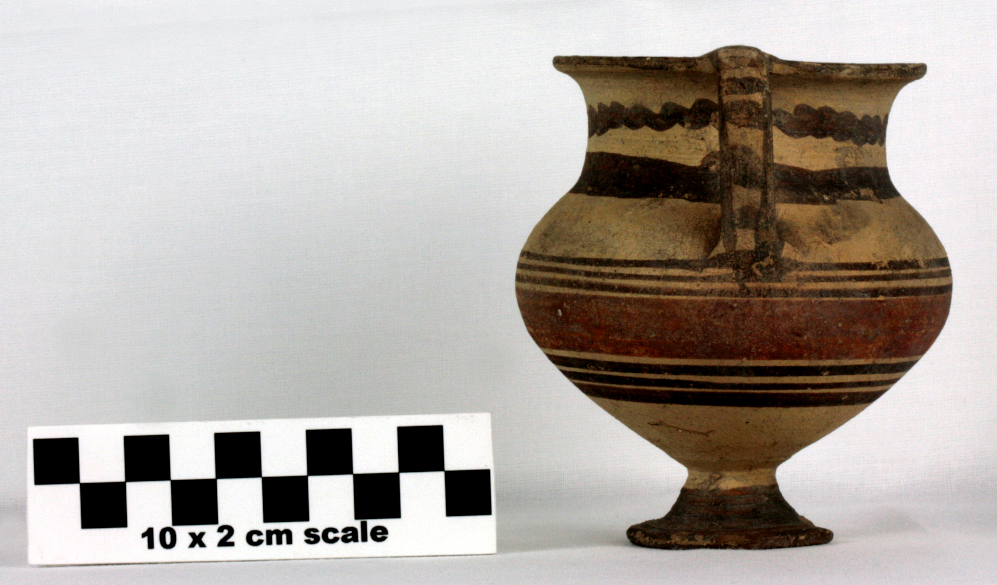 Image of item of type Pottery and color Very pale brown