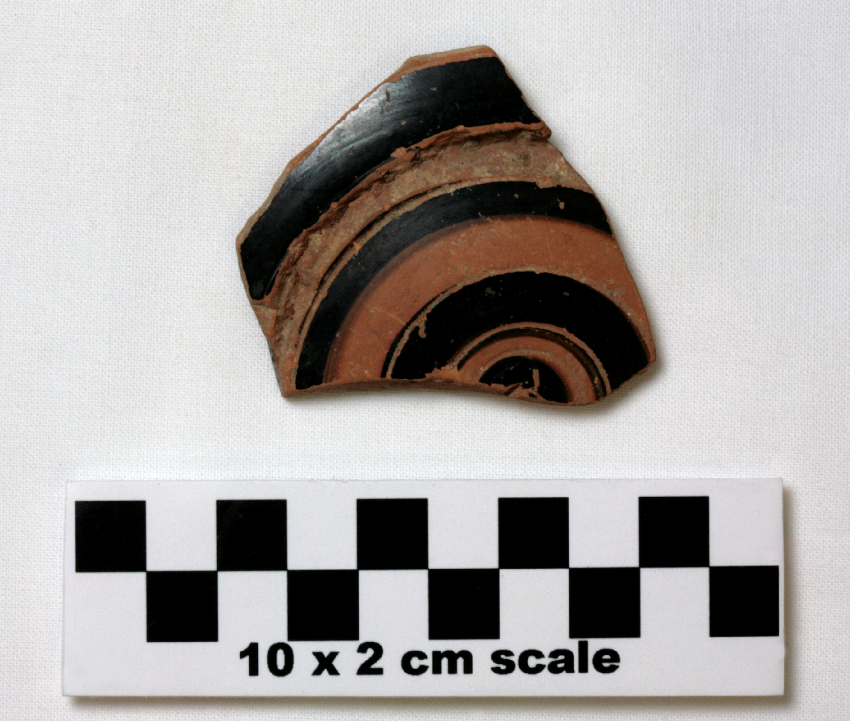 Image of item of type Pottery and color Reddish yellow