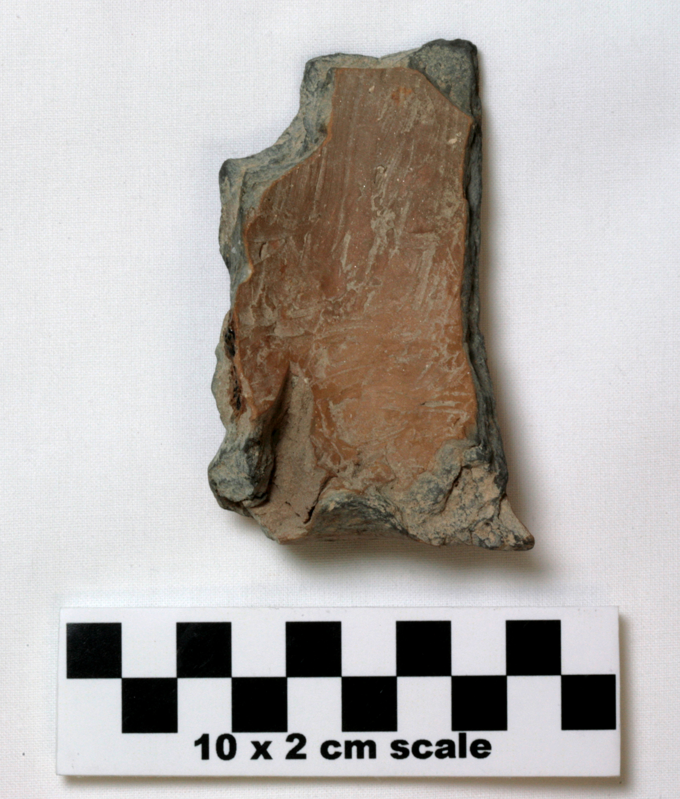 Image of item of type Pottery and color Yellowish red