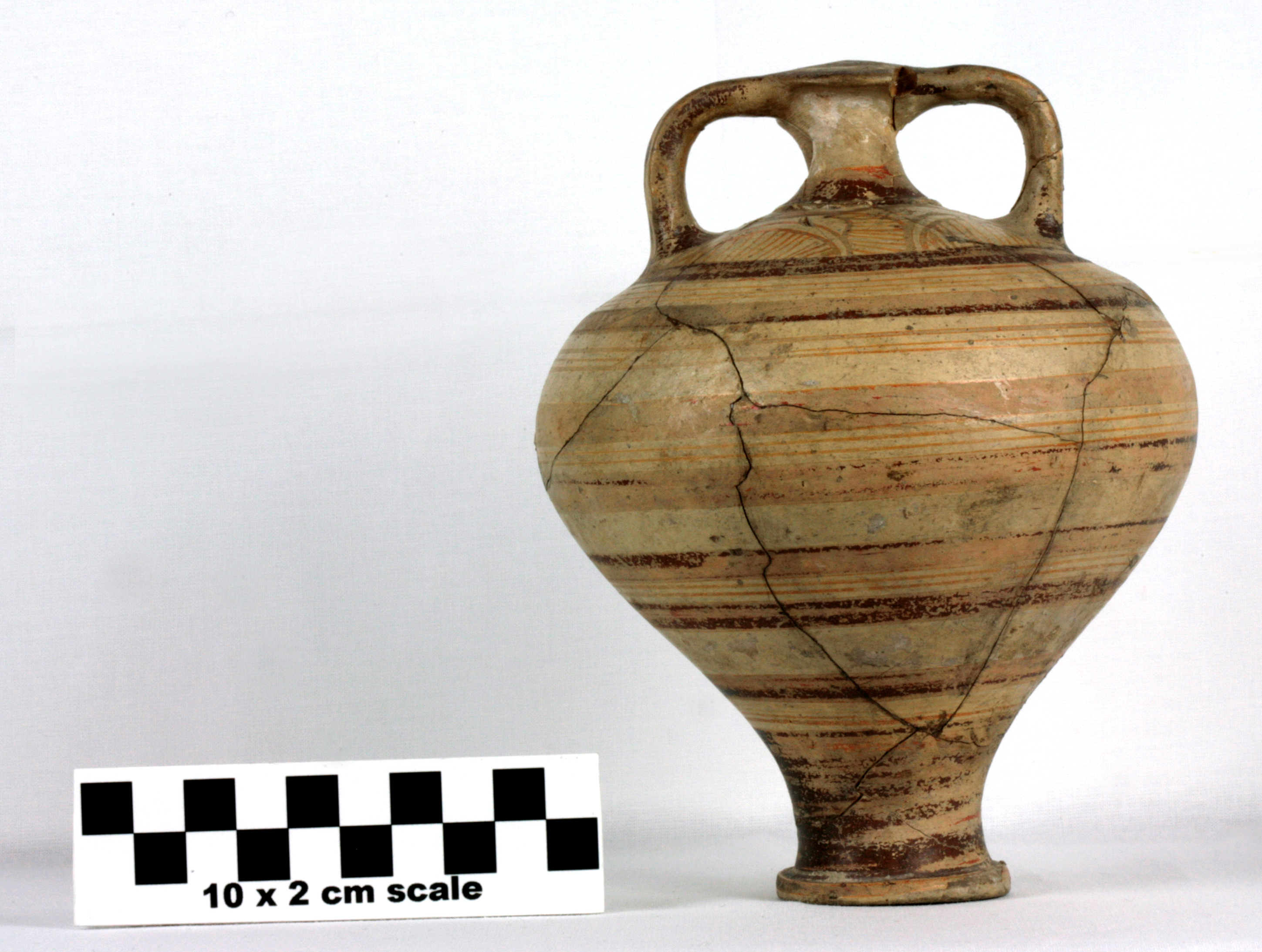 Image of item of type Pottery and color Pink