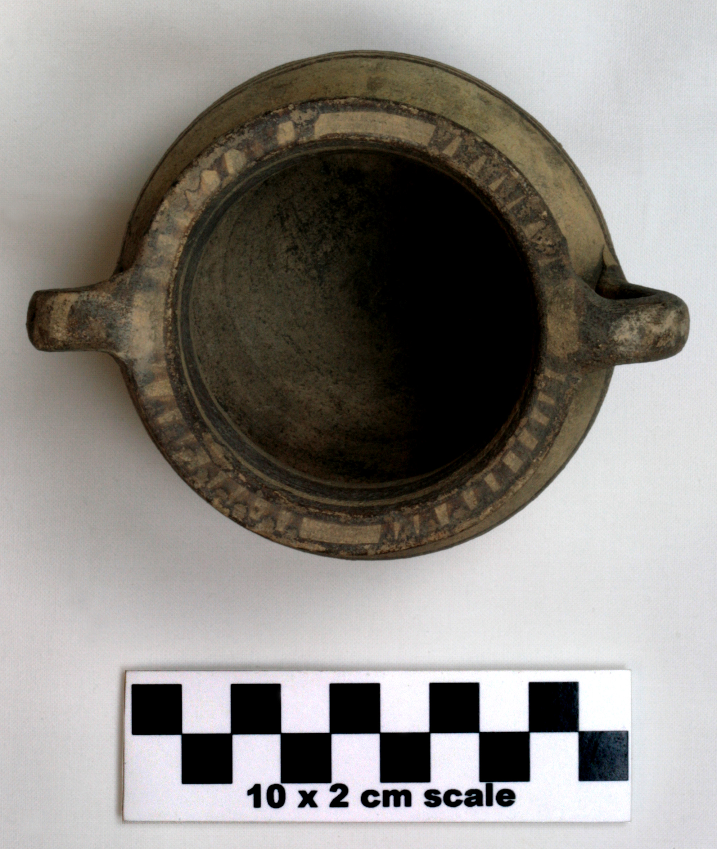 Image of item of type Pottery and color Very pale brown