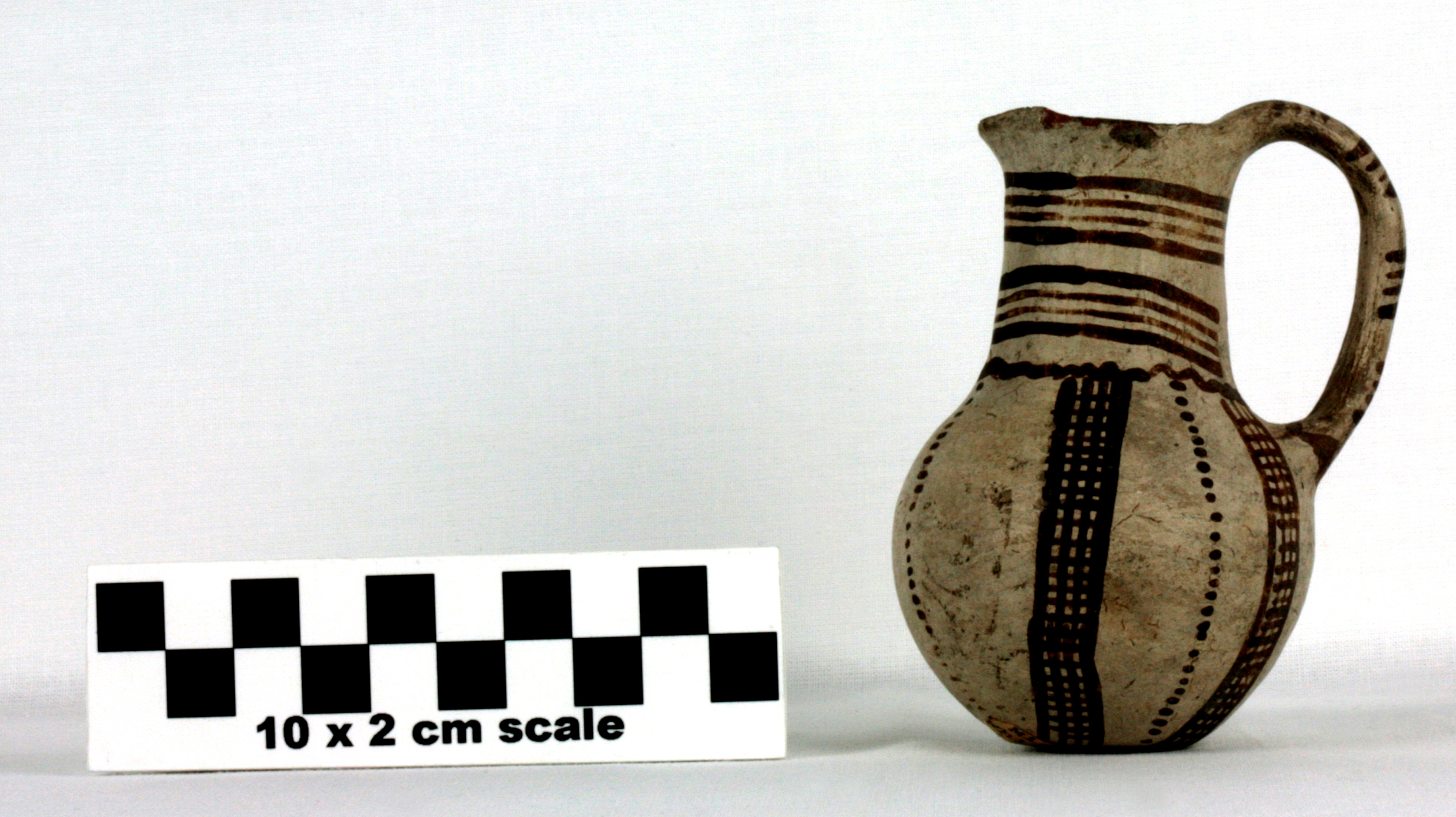 Image of item of type Pottery and color Reddish-brown (fired gray)