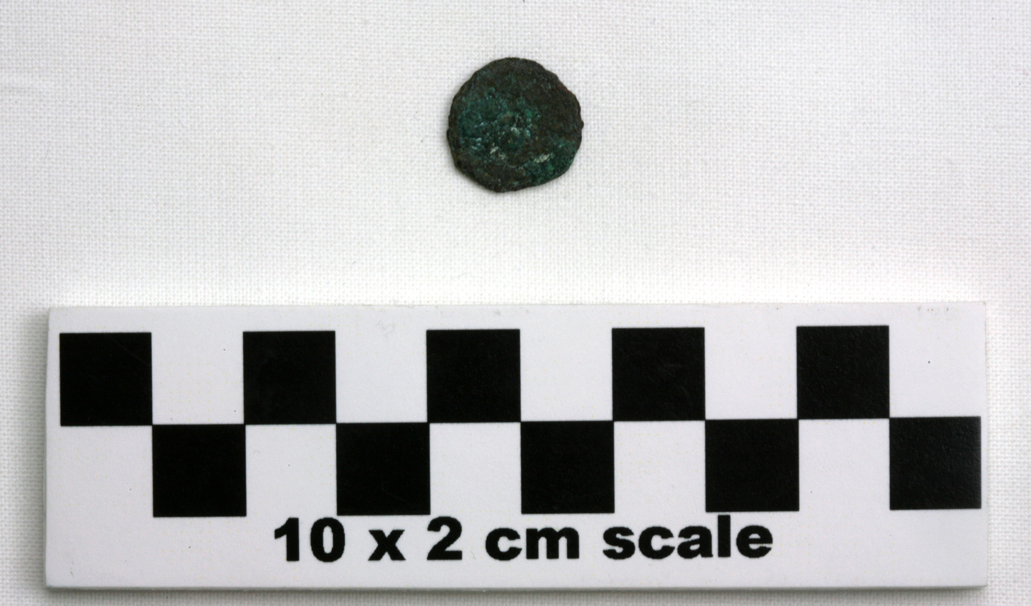 Image of item of type Coin and color dark reddish gray, corrosion-dusky red, dark bluish green