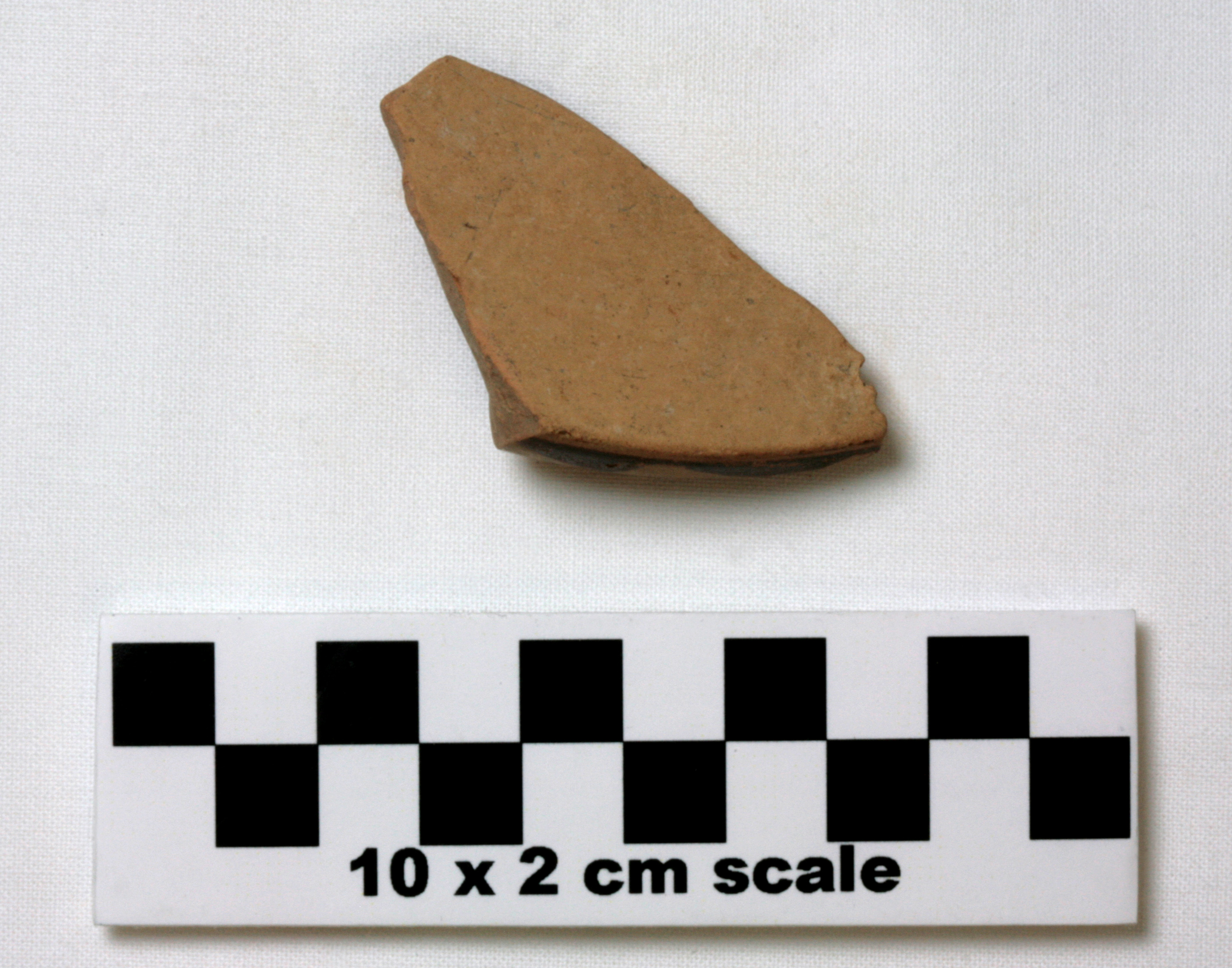 Image of item of type Pottery and color Reddish yellow