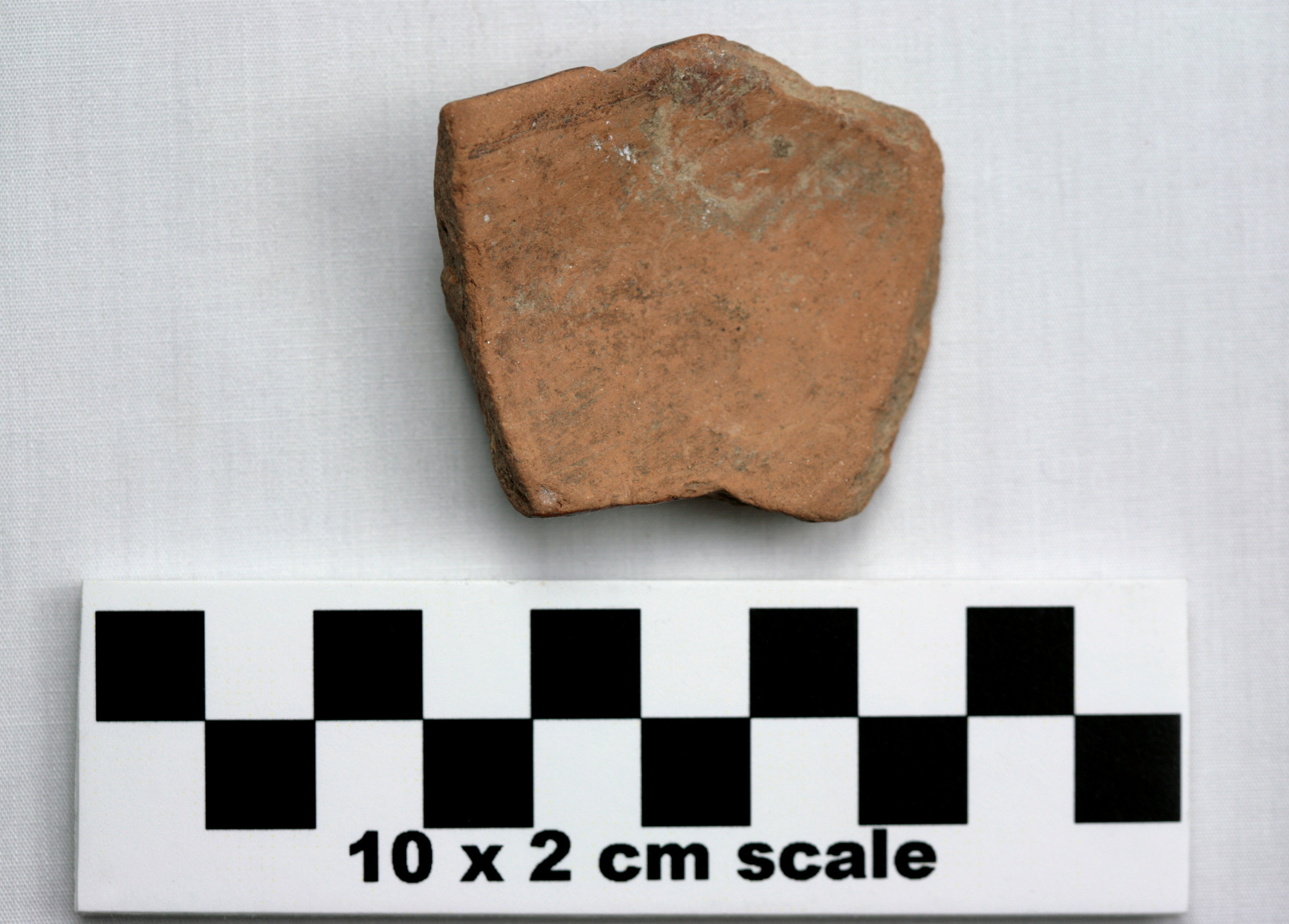 Image of item of type Pottery and color Reddish yellow