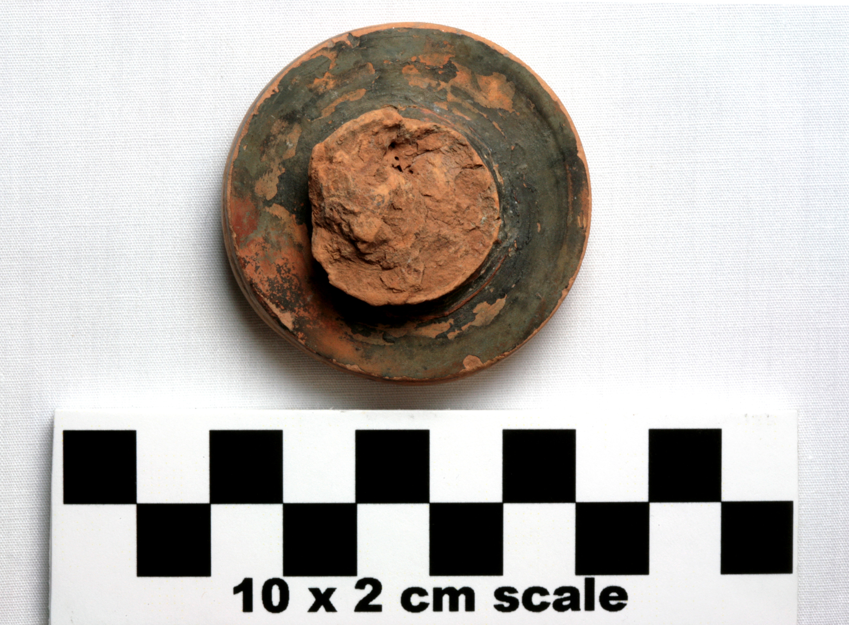 Image of item of type Pottery and color Reddish orange