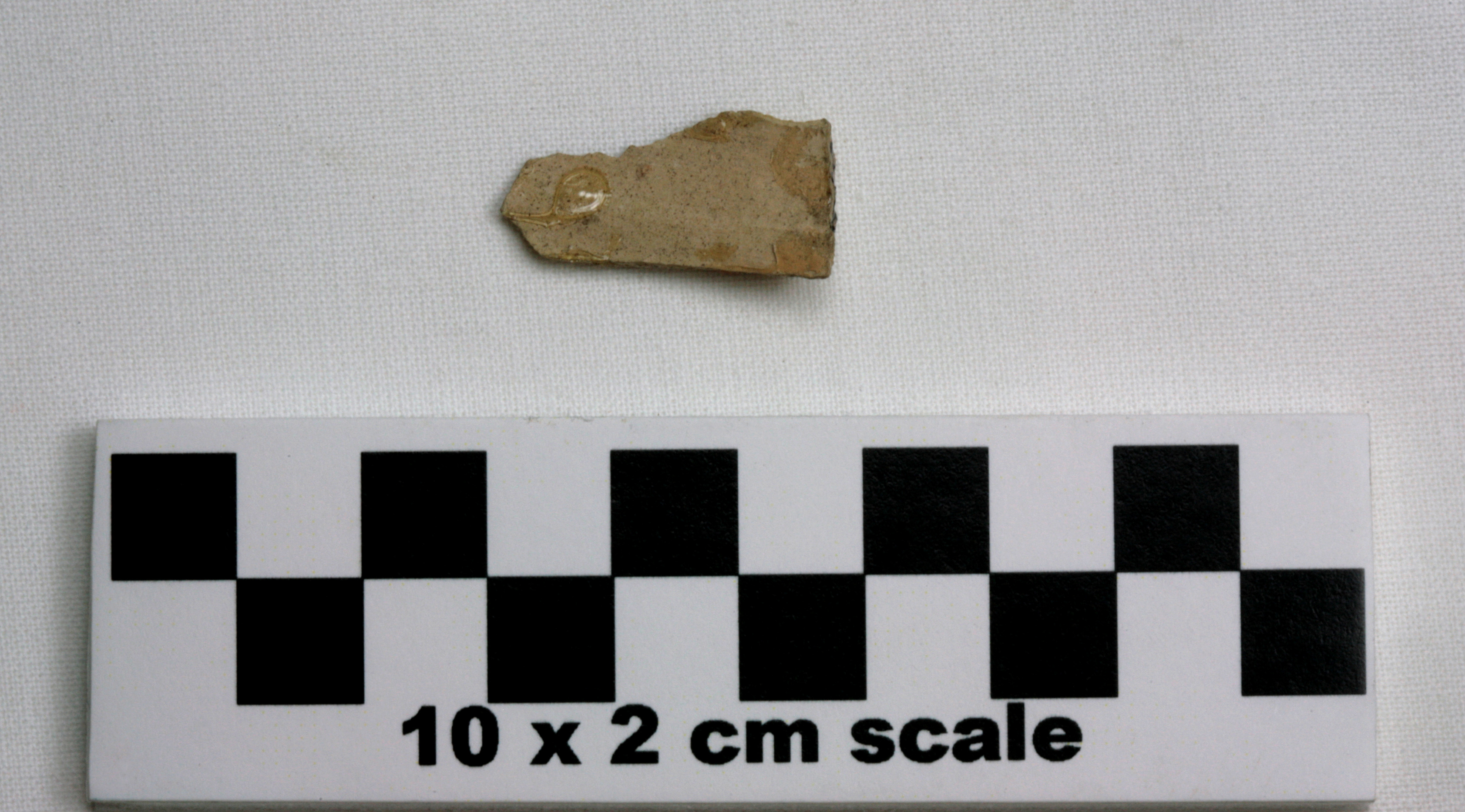 Image of item of type Pottery and color Very pale brown