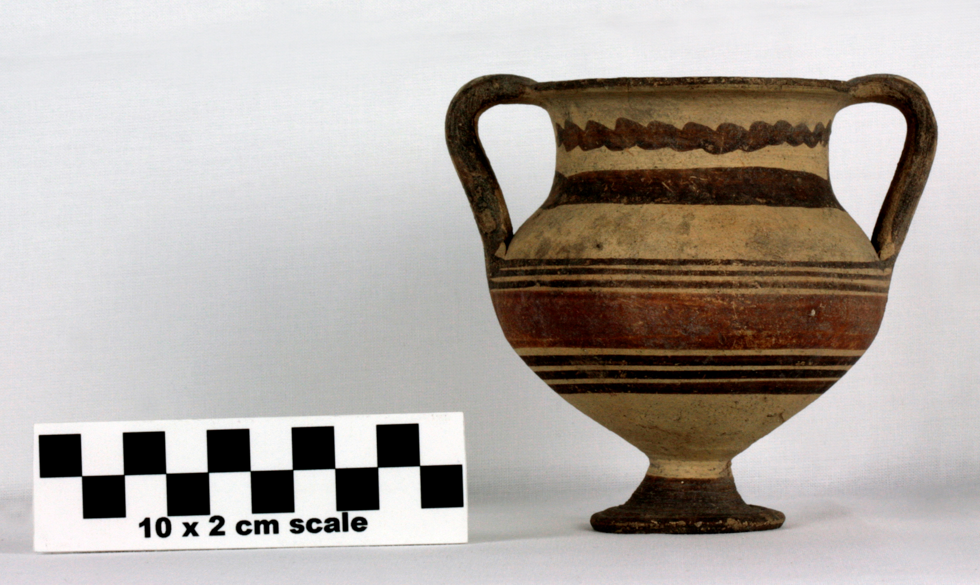 Image of item of type Pottery and color Very pale brown